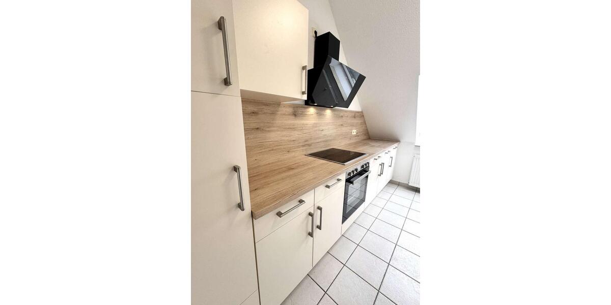 Dachgeschoßwohnung Magdeburg - 3 Zimmer, 85 m&sup2;, 939&euro; | Angebot:26490817