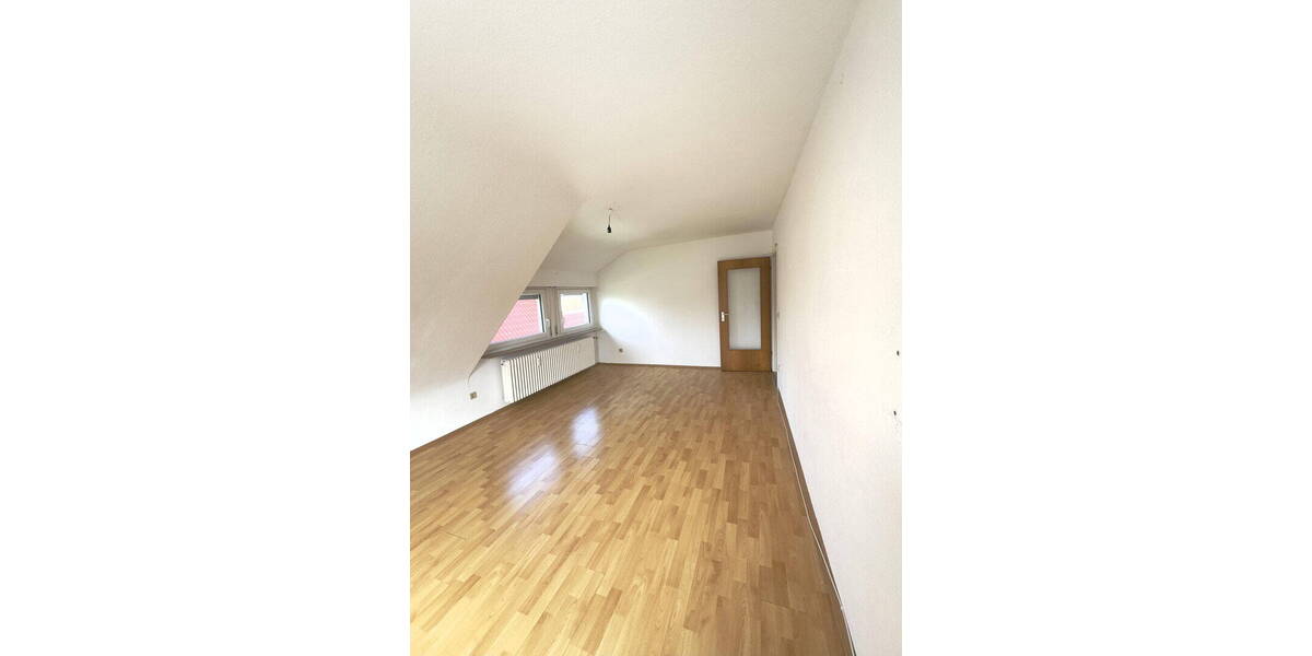 Etagenwohnung Korb - 4 Zimmer, 75 m&sup2;, 1.050&euro; | Angebot:26068183