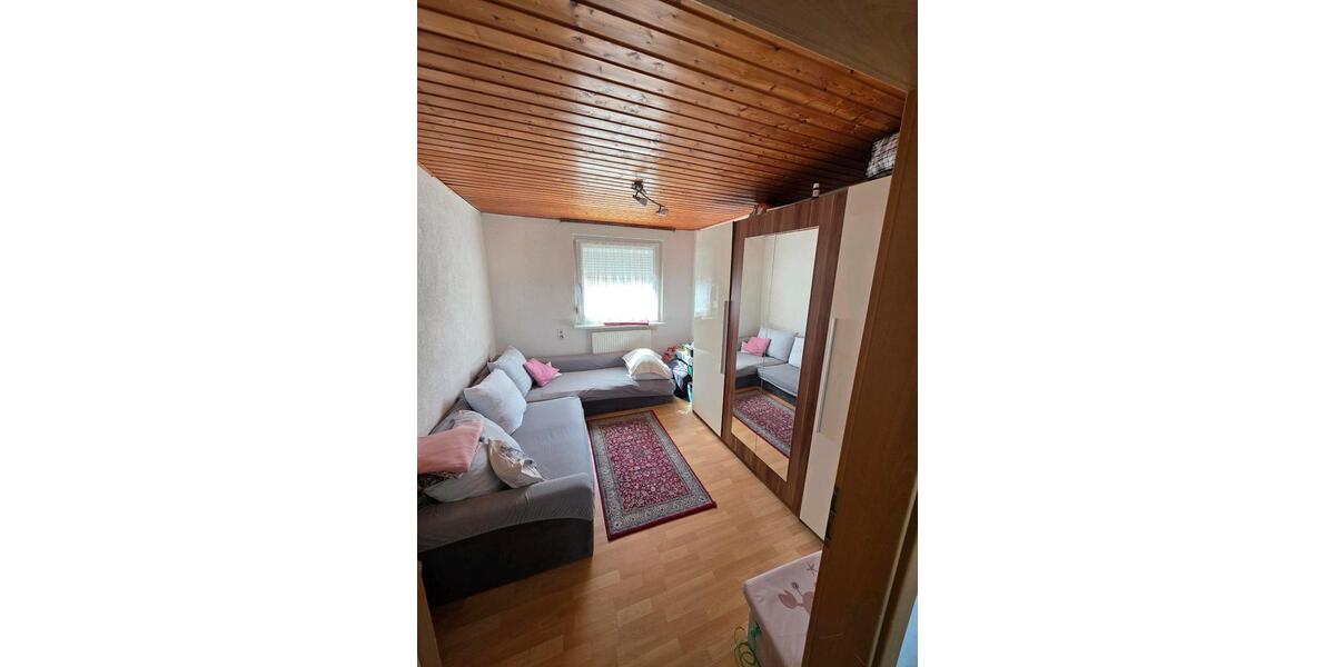 Einfamilienhaus Östringen - 5 Zimmer, 125 m&sup2;, 1.230&euro; | Angebot:26008750