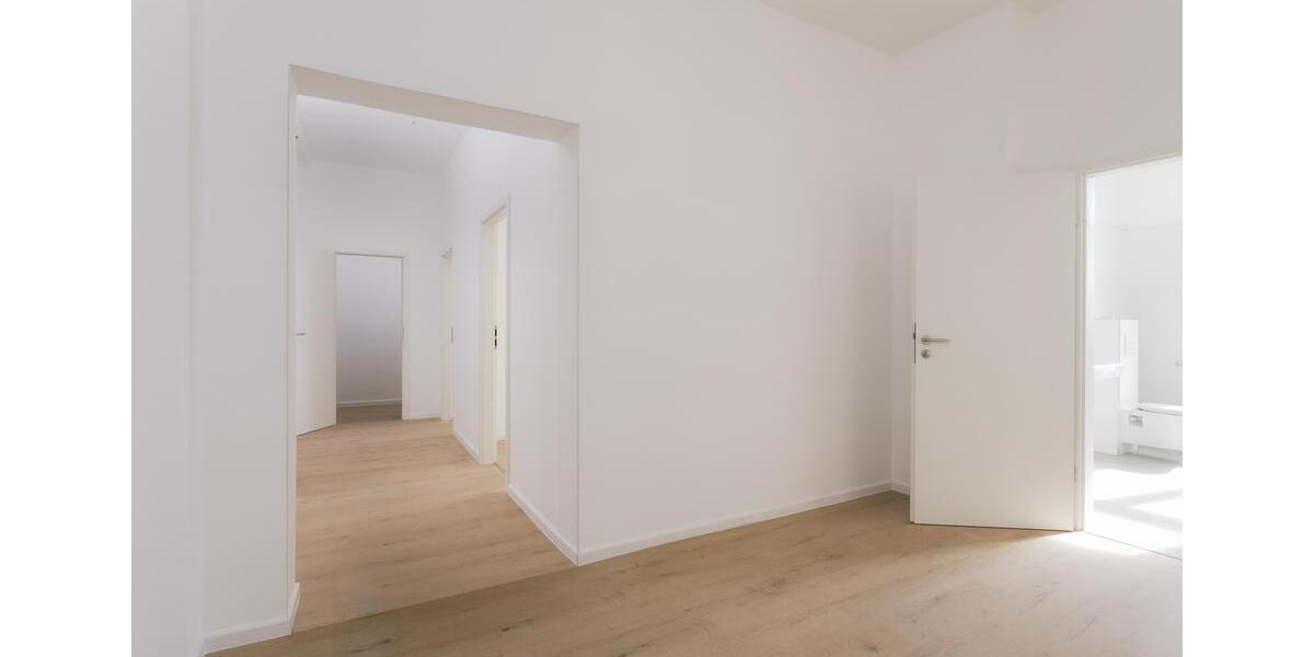 Etagenwohnung Angermünde - 2 Zimmer, 75 m&sup2;, 680&euro; | Angebot:23693243