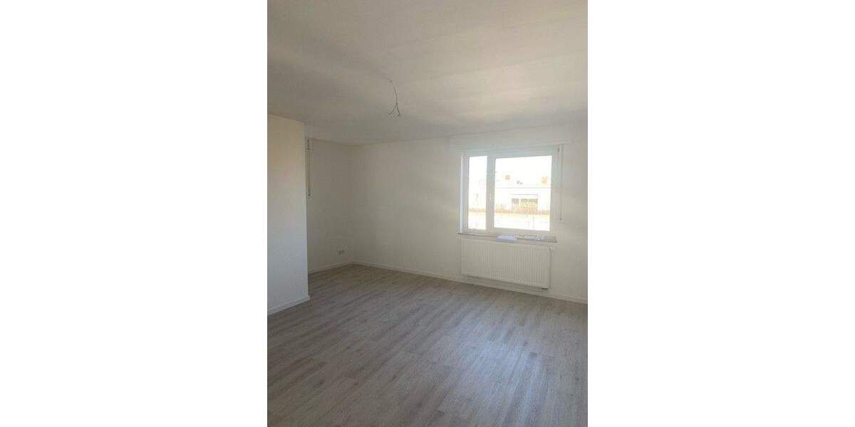 Etagenwohnung Ludwigshafen am Rhein Mitte - 2 Zimmer, 68 m&sup2;, 850&euro; | Angebot:24425830