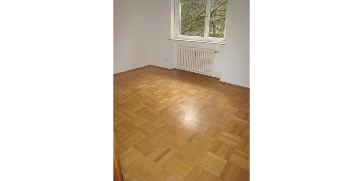 Etagenwohnung Michelau in Oberfranken - 3 Zimmer, 133 m&sup2;, 985&euro; | Angebot:25920568