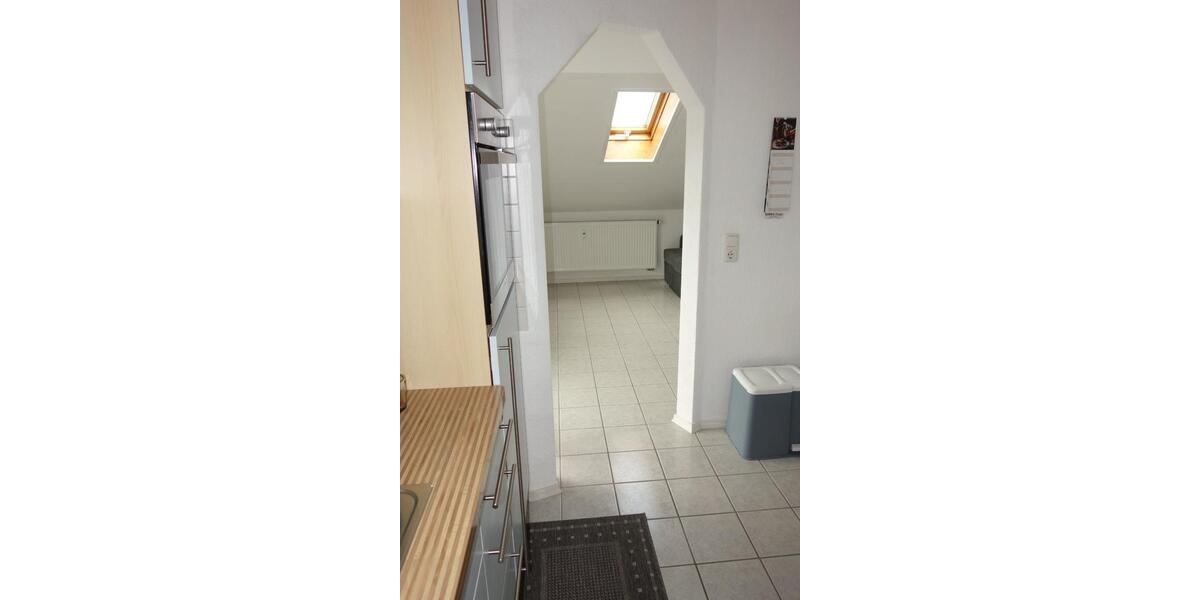 unsere schöne, moderne 2-Zi-Single-DG-Wohnung mit Balkon 2 zimmer