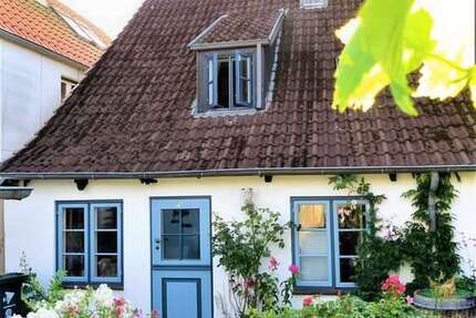 Haus Schleswig - 2.5 Zimmer, 72 m&sup2;, 950&euro; | Angebot:25998640