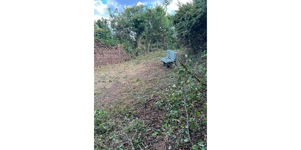 Einfamilienhaus Schleiden - 6 Zimmer, 220 m&sup2;, 2.500&euro; | Angebot:24706458