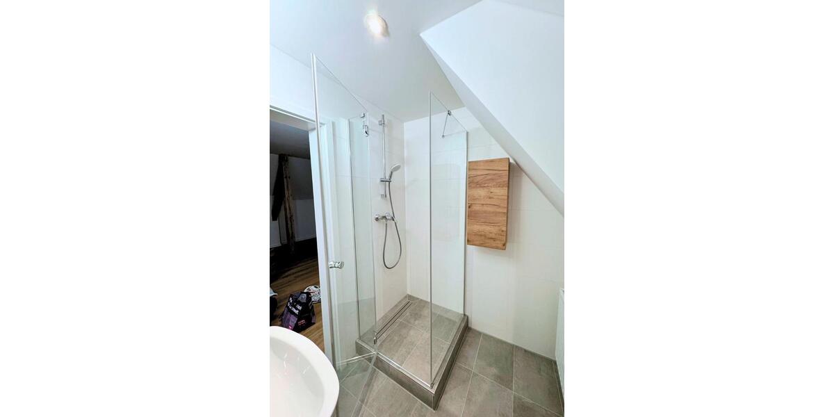 Frisch renovierte, helle und charmante 3-Zimmer-Maisonettewohnung 3 zimmer