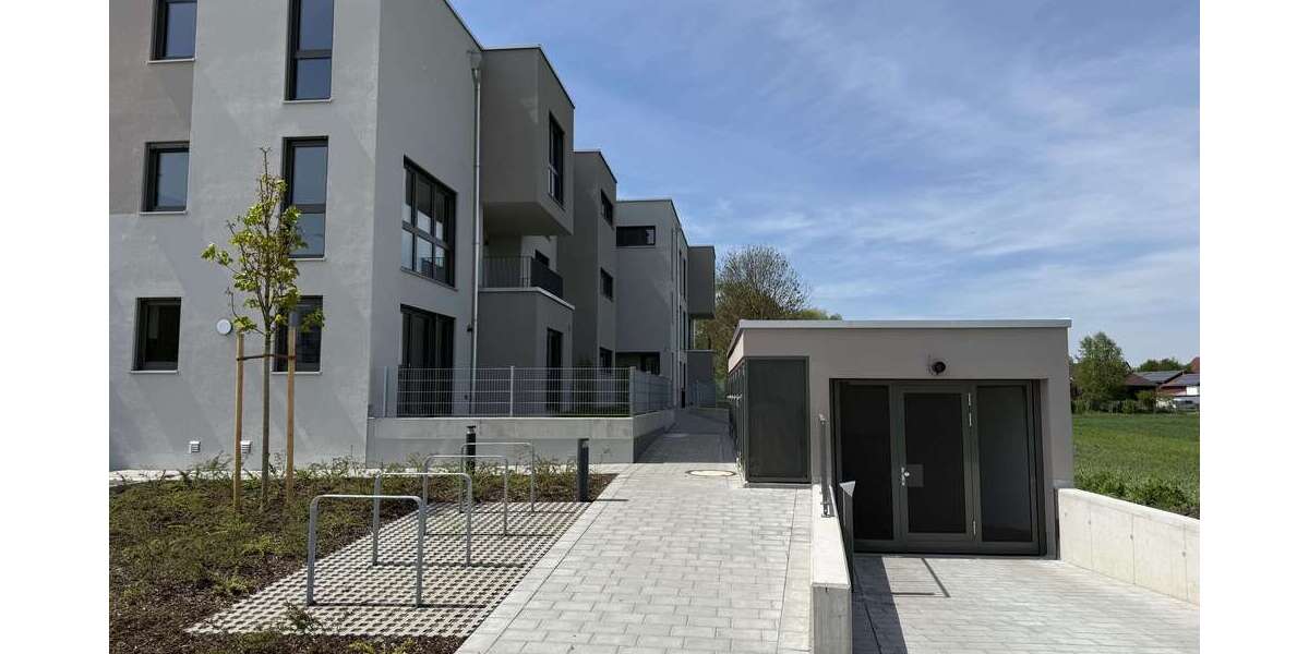 Etagenwohnung Dachau - 3 Zimmer, 94 m&sup2;, 2.150&euro; | Angebot:26963606