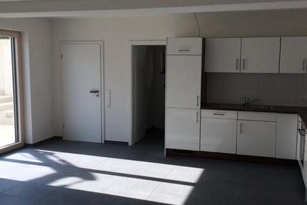Wohnung Erbach - 2 Zimmer, 84 m&sup2;, 1.100&euro; | Angebot:26649586