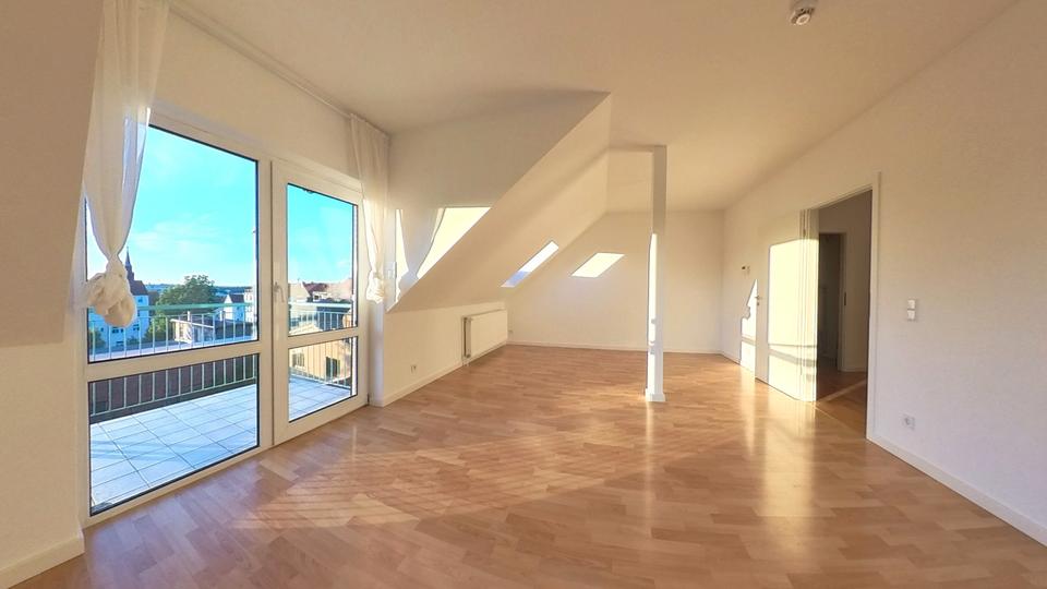 Dachgeschoßwohnung Erfurt - 2 Zimmer, 67 m&sup2;, 870&euro; | Angebot:26593530