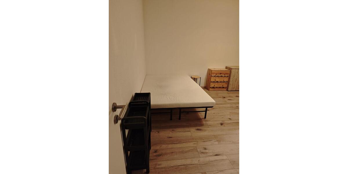 Wohnen auf Zeit Rostock - 1 Zimmer, 15 m&sup2;, 373&euro; | Angebot:26621061