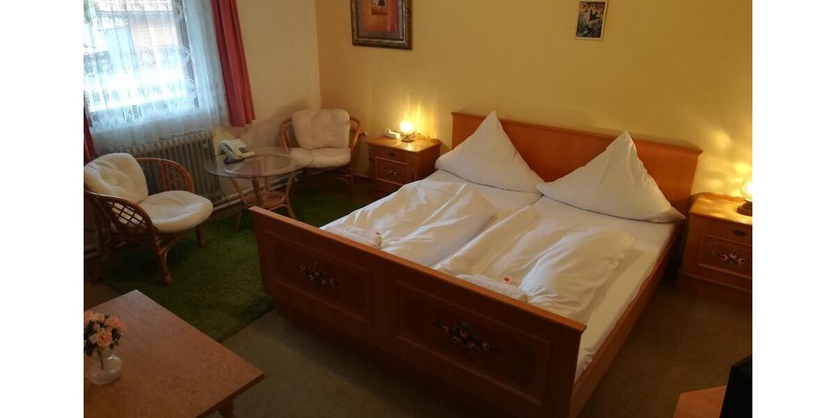 Einzelwohnung für nur EUR 360,-Monat WARMMIETE ! 1 zimmer