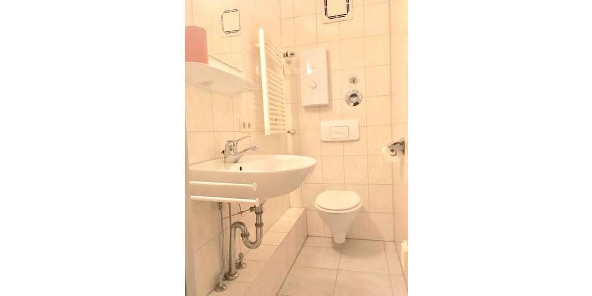 Etagenwohnung Herrenberg - 1 Zimmer, 22 m&sup2;, 525&euro; | Angebot:25821671