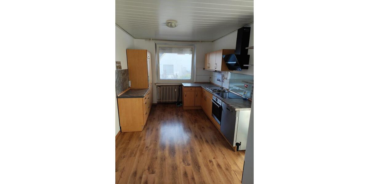 Erdgeschoßwohnung Kirchlengern - 3 Zimmer, 90 m&sup2;, 680&euro; | Angebot:24446443