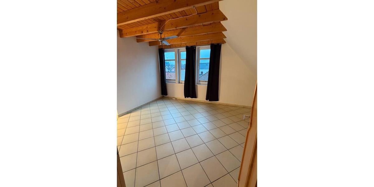 Dachgeschoßwohnung Lichtenau - 4 Zimmer, 86 m&sup2;, 730&euro; | Angebot:25302836