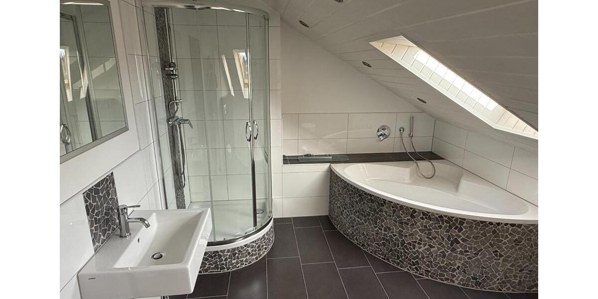 Dachgeschoßwohnung Elsdorf - 1 Zimmer, 45 m&sup2;, 575&euro; | Angebot:24690344