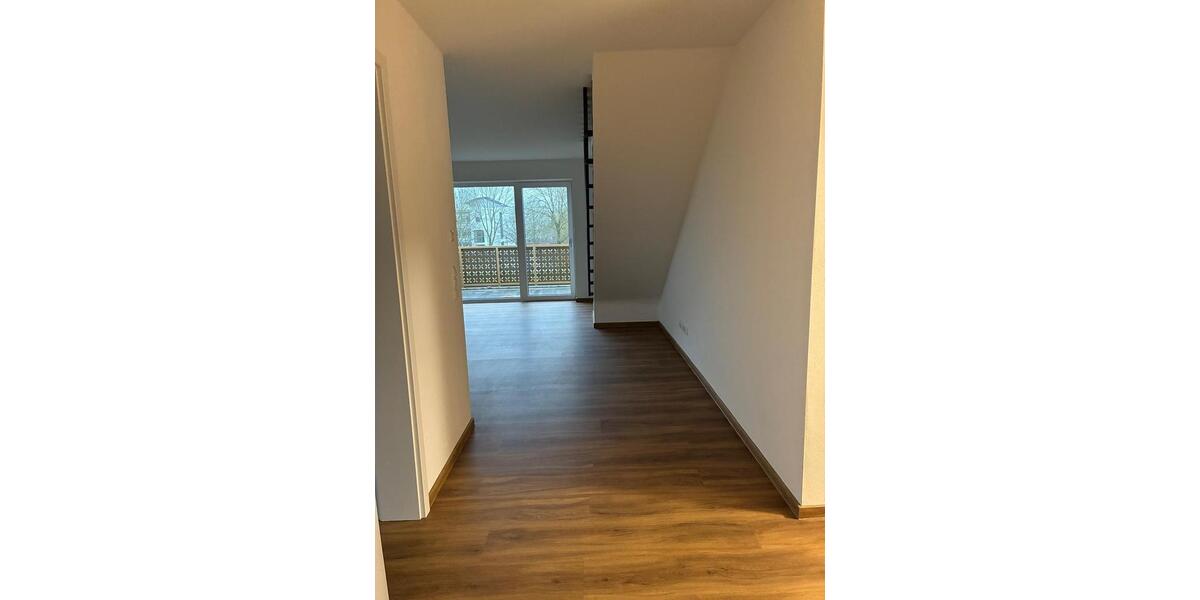 Maisonettenwohnung Kelheim - 4 Zimmer, 120 m&sup2;, 1.670&euro; | Angebot:25641017