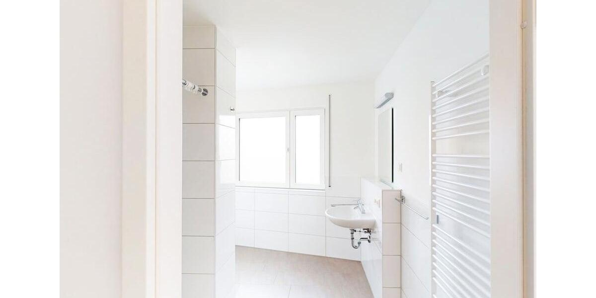 *Inkl. Umzugsbonus* Moderne 3-Zimmer Wohnung mit Dachterrasse 3 zimmer