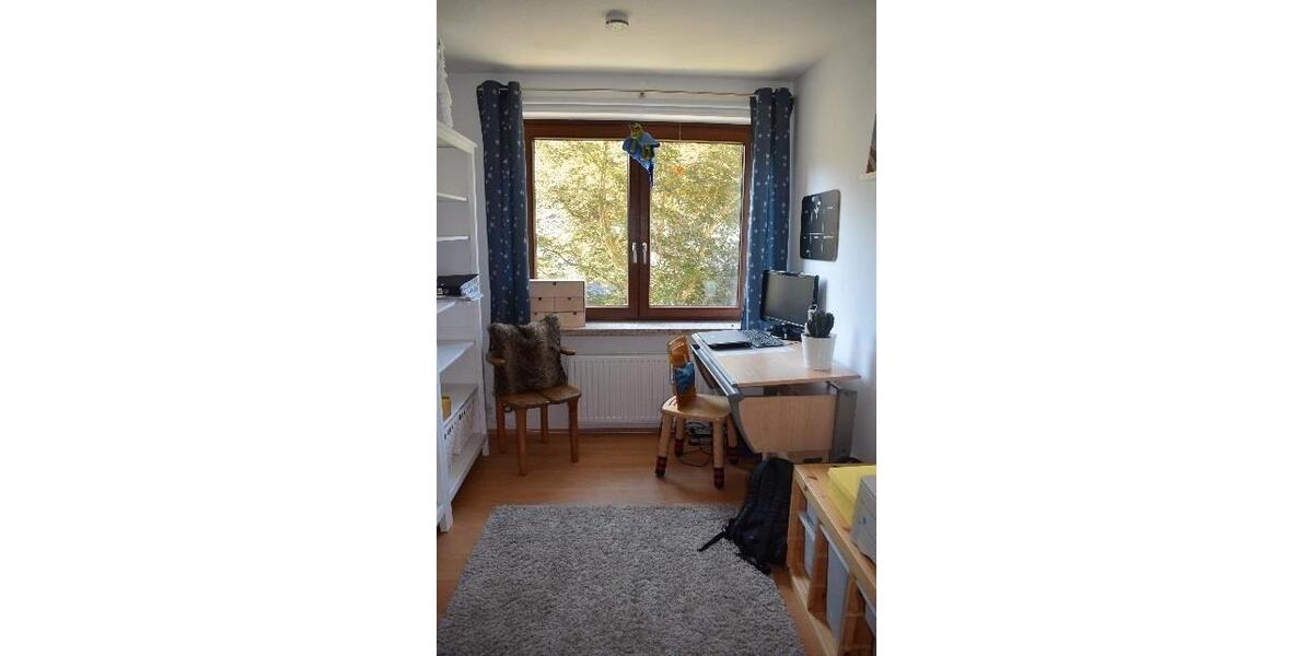 Einfamilienhaus Neu Wulmstorf - 9 Zimmer, 214 m&sup2;, 2.350&euro; | Angebot:26624370
