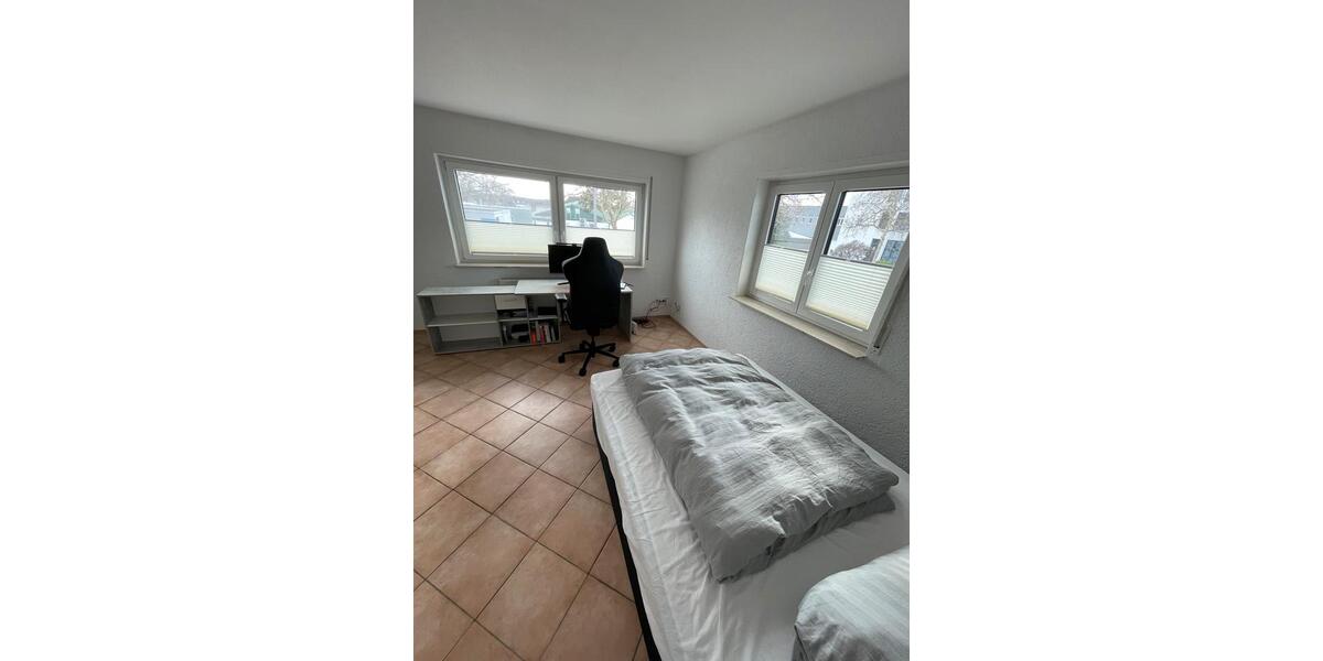 Wohnen auf Zeit Edingen-Neckarhausen Neu-Edingen - 1 Zimmer, 18 m&sup2;, 430&euro; | Angebot:26359841
