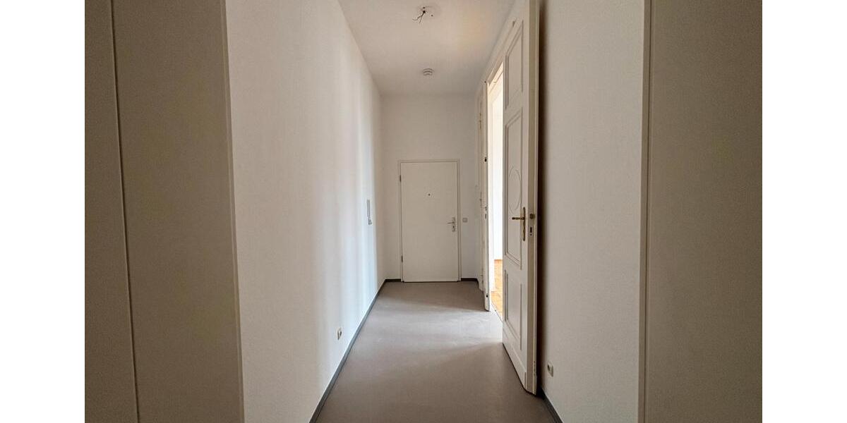 Etagenwohnung Greifswald - 3 Zimmer, 92 m&sup2;, 920&euro; | Angebot:26489172