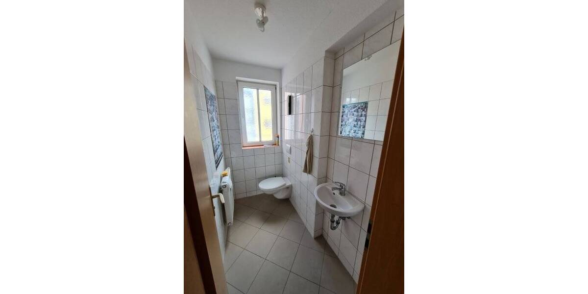 Etagenwohnung Jena West - 260&euro; | Angebot:25733076