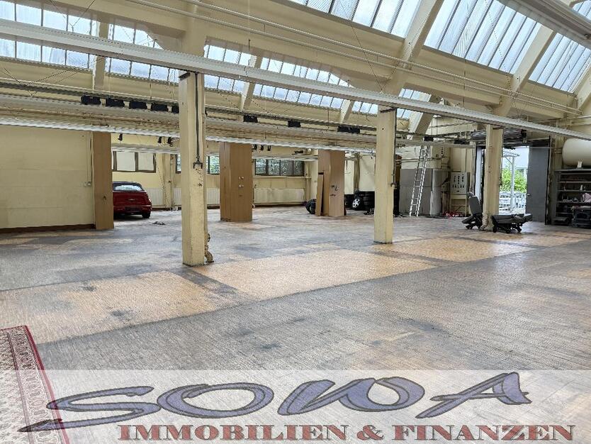 Wohnhaus mit Innenpool und Sauna in einer guten Lage in Gaimersheim, mit Gewerbefläche - Ein Objekt von Ihrem Immobilienpartner SOWA Immobilien und Finanzen 1 zimmer