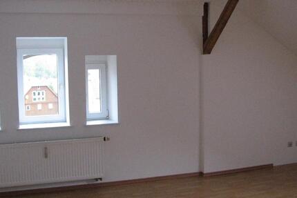 Wohnung Bischofswerda - 4 Zimmer, 93 m&sup2;, 450&euro; | Angebot:26065961