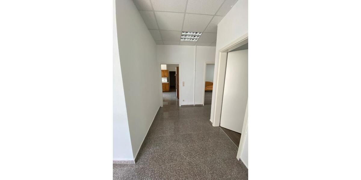 Erdgeschoßwohnung Rietheim-Weilheim Weilheim - 2.5 Zimmer, 80 m&sup2;, 700&euro; | Angebot:24851641