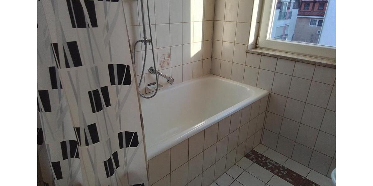 Etagenwohnung Schömberg - 5 Zimmer, 104 m&sup2;, 700&euro; | Angebot:24615029