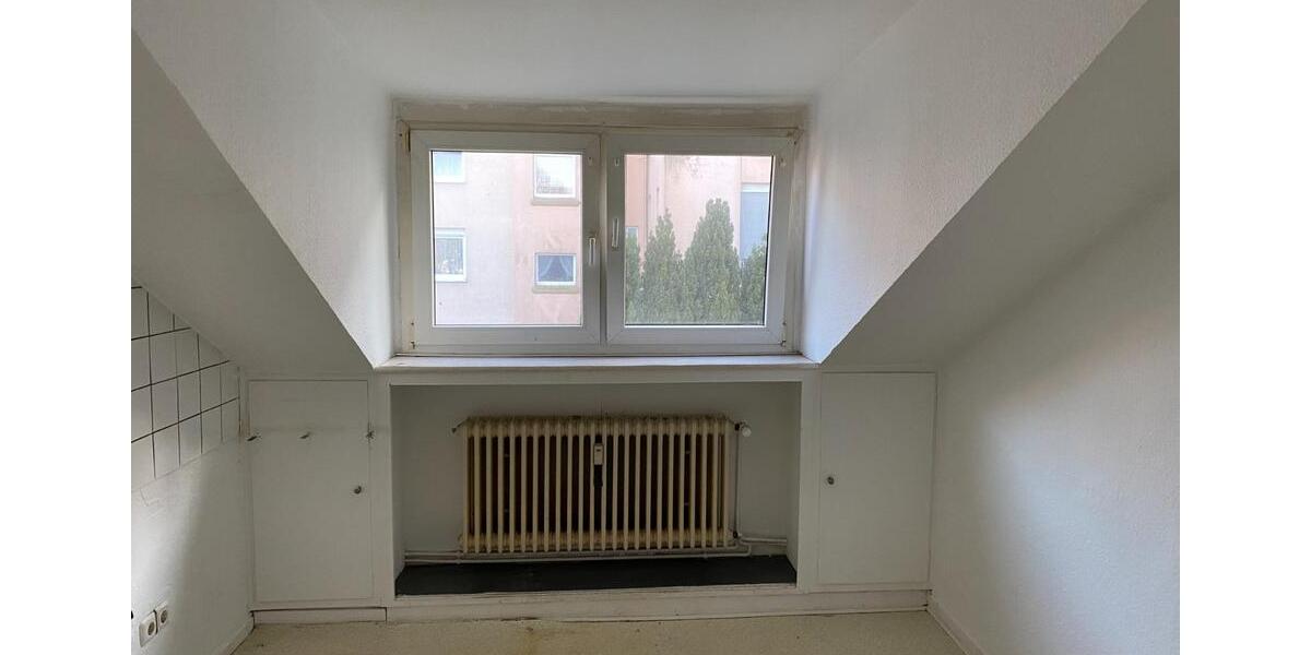 Dachgeschoßwohnung Lüdenscheid - 4 Zimmer, 420&euro; | Angebot:23693160