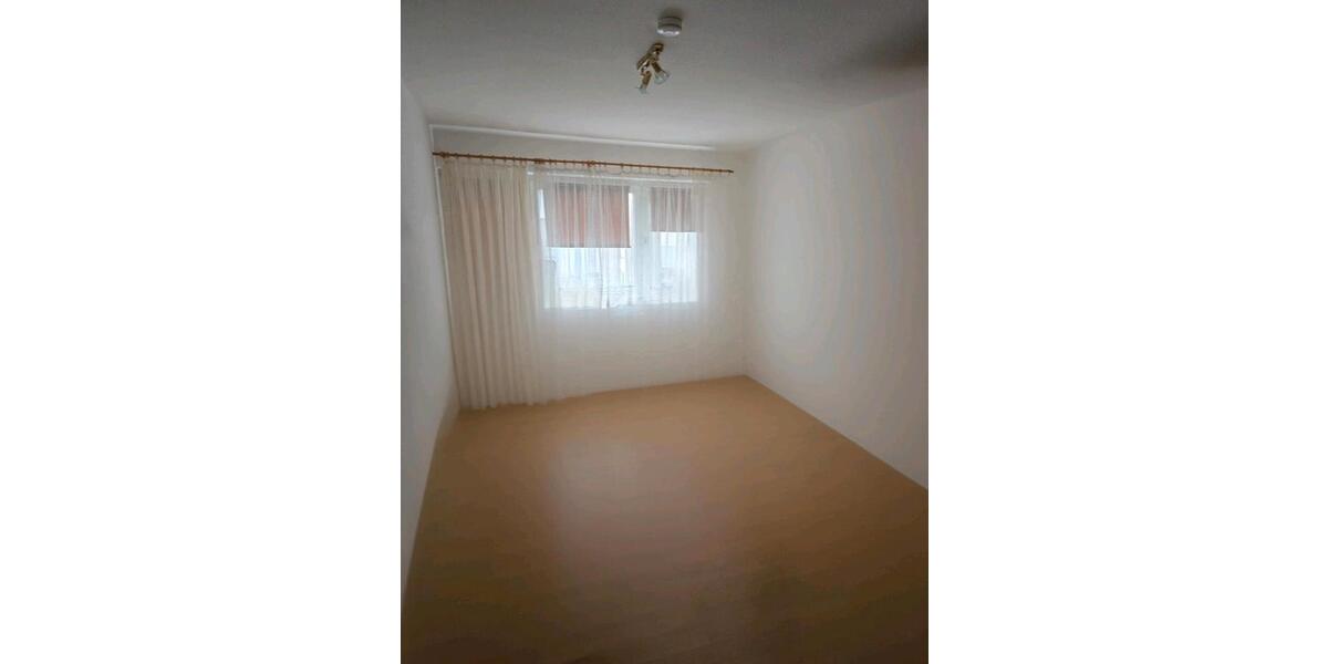 Etagenwohnung Ludwigshafen am Rhein - 2 Zimmer, 57 m&sup2;, 720&euro; | Angebot:26032366