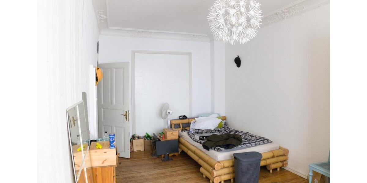 Etagenwohnung Flensburg Altstadt - 5 Zimmer, 136 m&sup2;, 978&euro; | Angebot:25858483