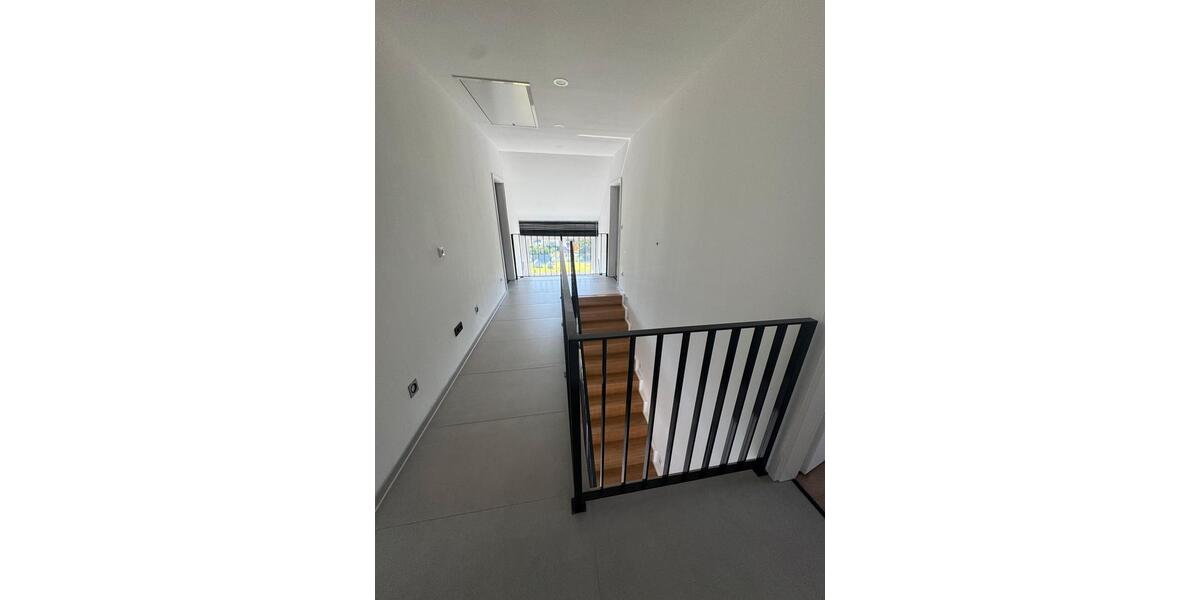 Einfamilienhaus Rehau - 7 Zimmer, 150 m&sup2;, 2.500&euro; | Angebot:23588222