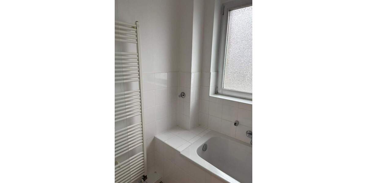 Renovierte 3-Zimmer Wohnung in ruhiger Wohnlage - bitte nur schriftliche Anfragen 3 zimmer