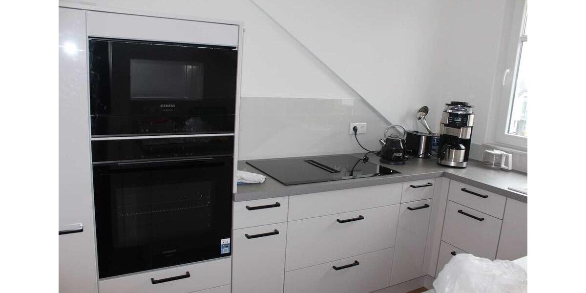 Dachgeschoßwohnung Deidesheim - 3 Zimmer, 100 m&sup2;, 1.380&euro; | Angebot:26489482