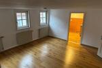 Etagenwohnung Bad Königshofen im Grabfeld - 6 Zimmer, 85 m&sup2;, 620&euro; | Angebot:26649878