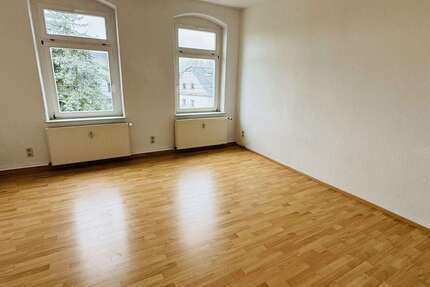 Wohnung Amtsberg OT Schlößchen Schlößchen - 4 Zimmer, 81 m&sup2;, 420&euro; | Angebot:26715887
