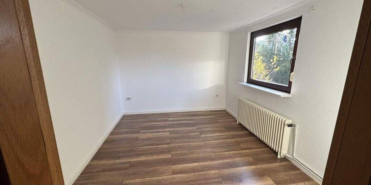 Doppelhaushälfte Glinde - 6 Zimmer, 127 m&sup2;, 1.620&euro; | Angebot:25041220
