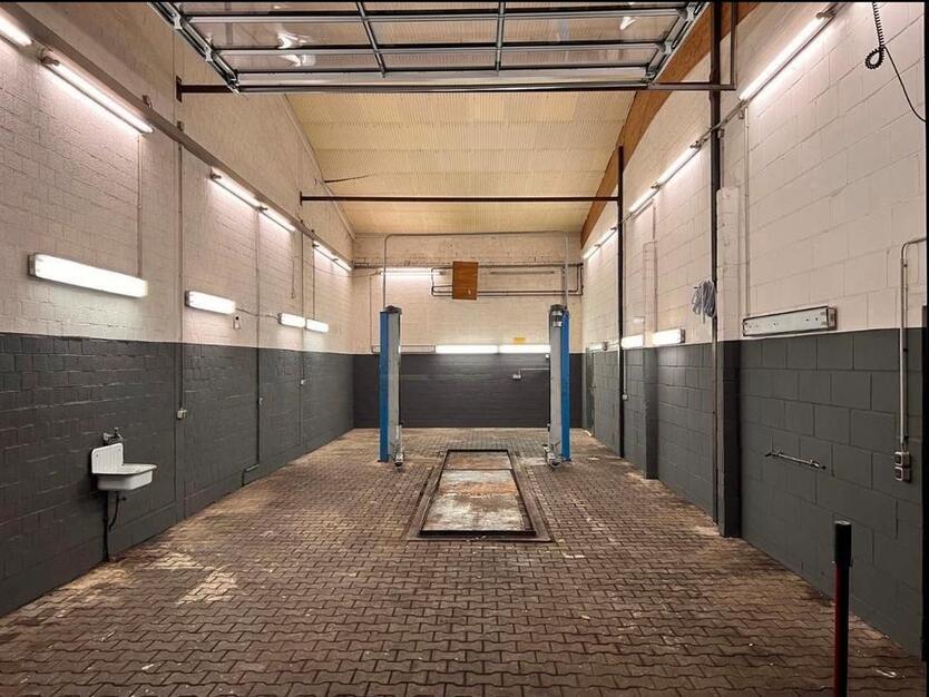 KFZ Halle,Gutachter,Smart Repair,Moerser Gewerbegebiet(Hülsdonk)