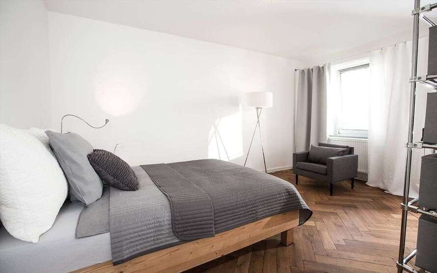 Wohnen auf Zeit in Stuttgart 1.690 € 2 zimmer