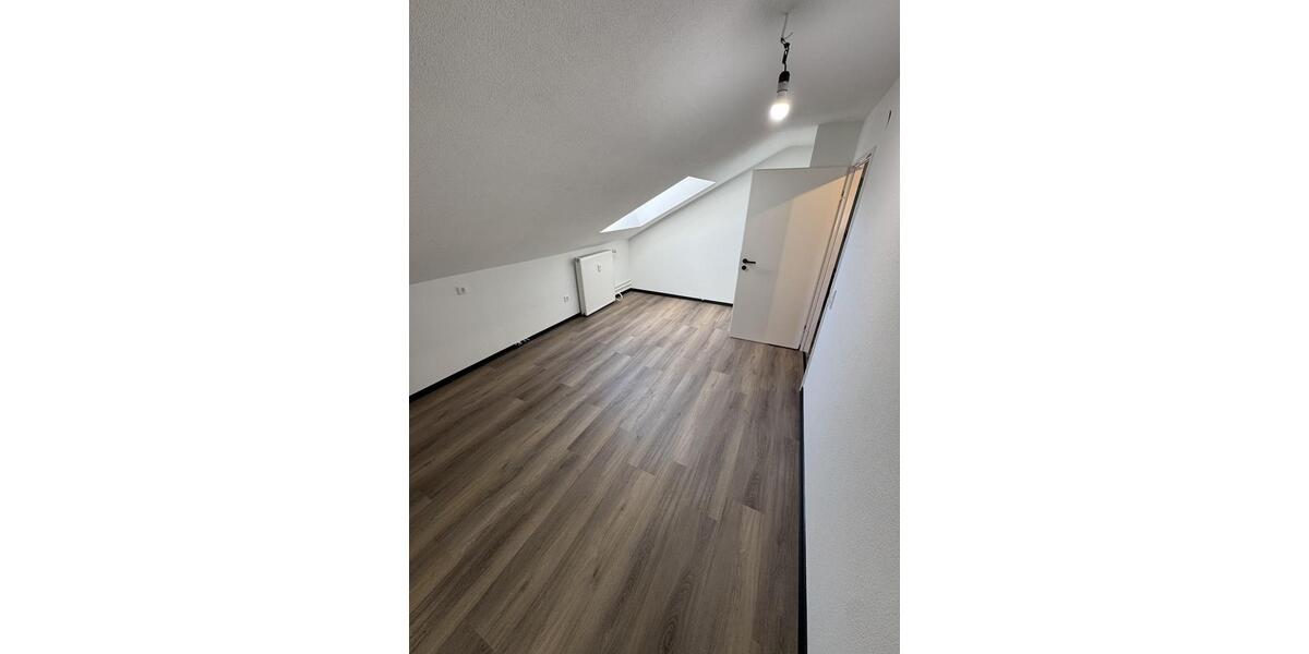 Etagenwohnung Limeshain - 3 Zimmer, 50 m&sup2;, 750&euro; | Angebot:26001606