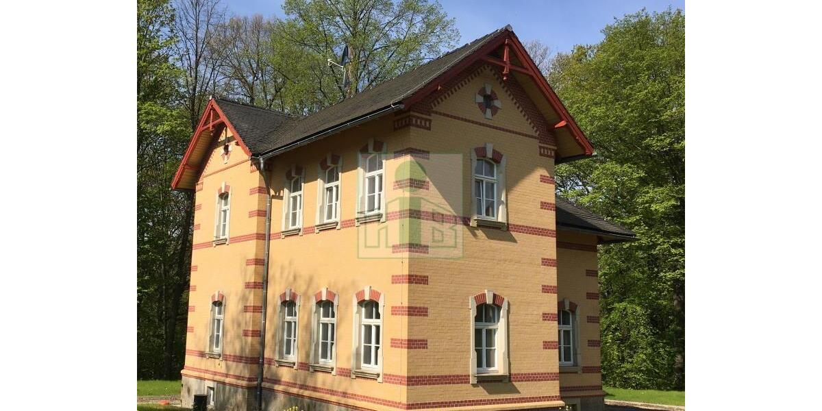 Etagenwohnung Löbau - 1 Zimmer, 37 m&sup2;, 305&euro; | Angebot:25438206