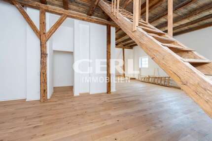 Wohnung Straubing - 2 Zimmer, 217 m&sup2;, 2.380&euro; | Angebot:25230276