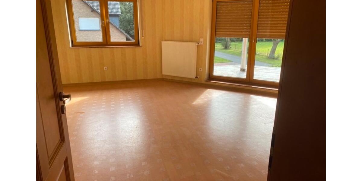 Dachgeschoßwohnung Werlte - 5 Zimmer, 160 m&sup2;, 1.250&euro; | Angebot:24652093