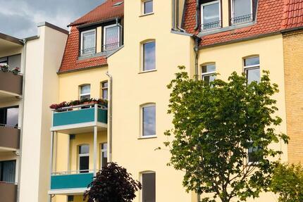 Einzugsfertige 2- RaumWohnung mit Balkon in Bitterfelder Innenstadt