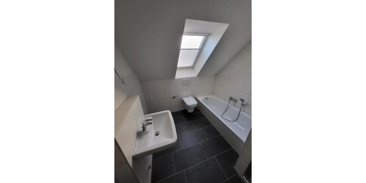 Doppelhaushälfte Scharbeutz - 4 Zimmer, 107 m&sup2;, 1.600&euro; | Angebot:23837964