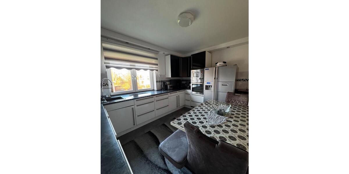 Etagenwohnung Alsfeld - 1 Zimmer, 83 m&sup2;, 1.200&euro; | Angebot:24767228