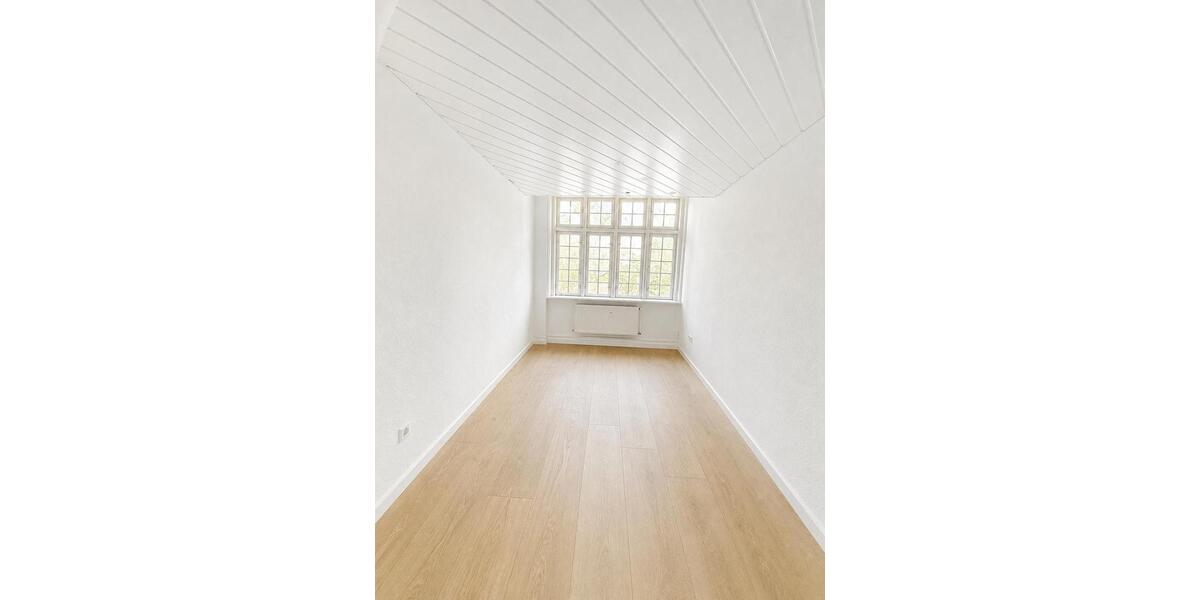 Etagenwohnung Friedberg (Hessen) - 2 Zimmer, 61 m&sup2;, 800&euro; | Angebot:26650715