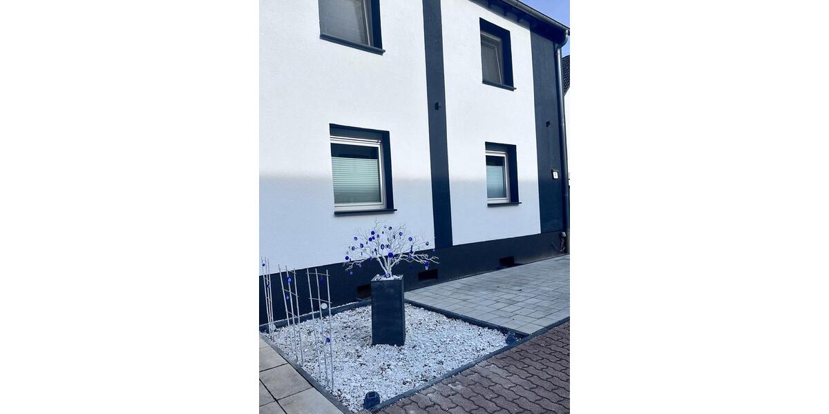 Erdgeschoßwohnung Hockenheim - 3.5 Zimmer, 85 m&sup2;, 1.150&euro; | Angebot:26637756
