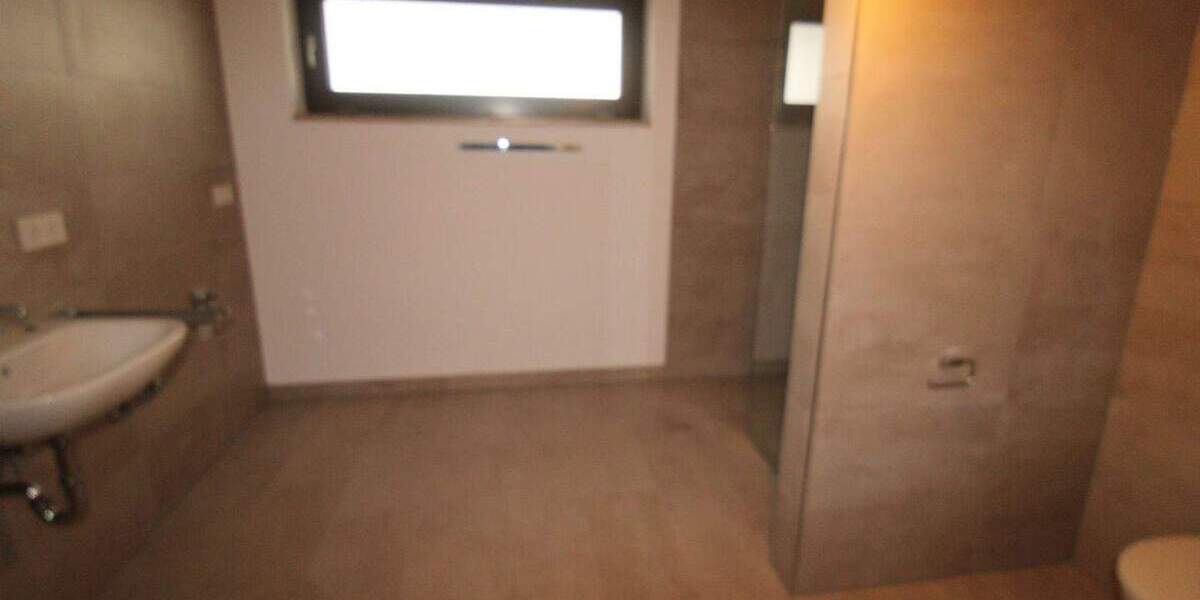 Etagenwohnung Spalt - 2 Zimmer, 79 m&sup2;, 915&euro; | Angebot:24821955